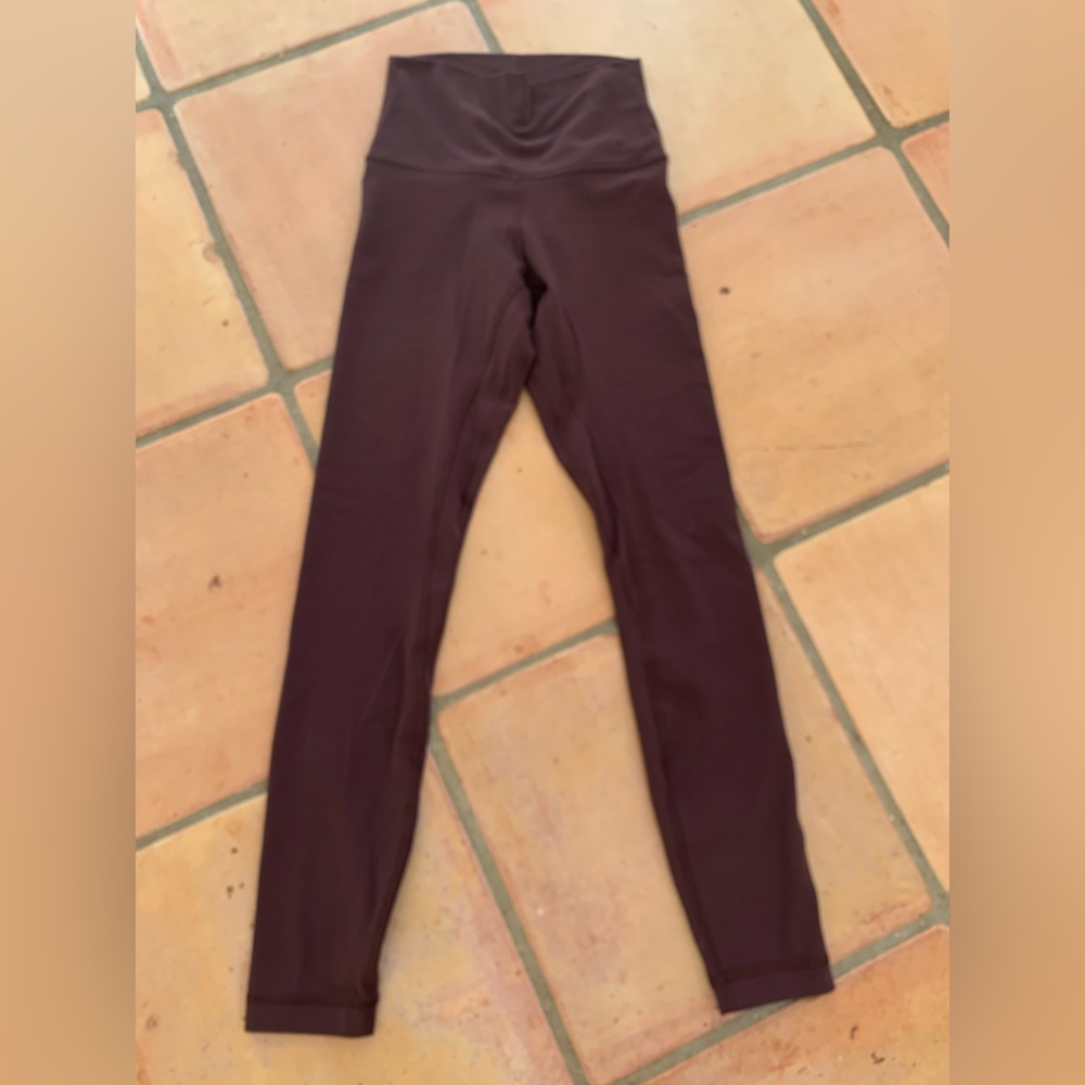 Lululemon Plum Shadow Align 25” size 2